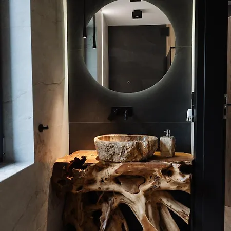 W Szczerym Lesie - Z Sauna I Jacuzzi W Lesie Nad Jeziorem Mucharskim Prázdninový dům *