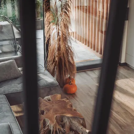 W Szczerym Lesie - Z Sauna I Jacuzzi W Lesie Nad Jeziorem Mucharskim *