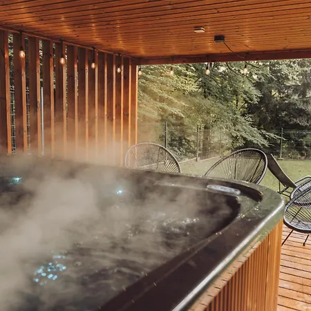 W Szczerym Lesie - Z Sauna I Jacuzzi W Lesie Nad Jeziorem Mucharskim